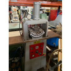 Máquina de teja de poner topes
